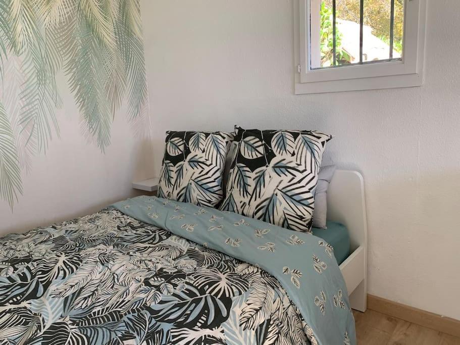 Maisonnette Dans Belle Residence Saint-Vallier-de-Thiey Εξωτερικό φωτογραφία