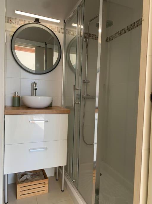 Maisonnette Dans Belle Residence Saint-Vallier-de-Thiey Εξωτερικό φωτογραφία